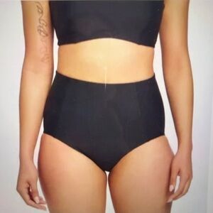High-Waist Black Bikini Bottoms - Women Swim Bikinis